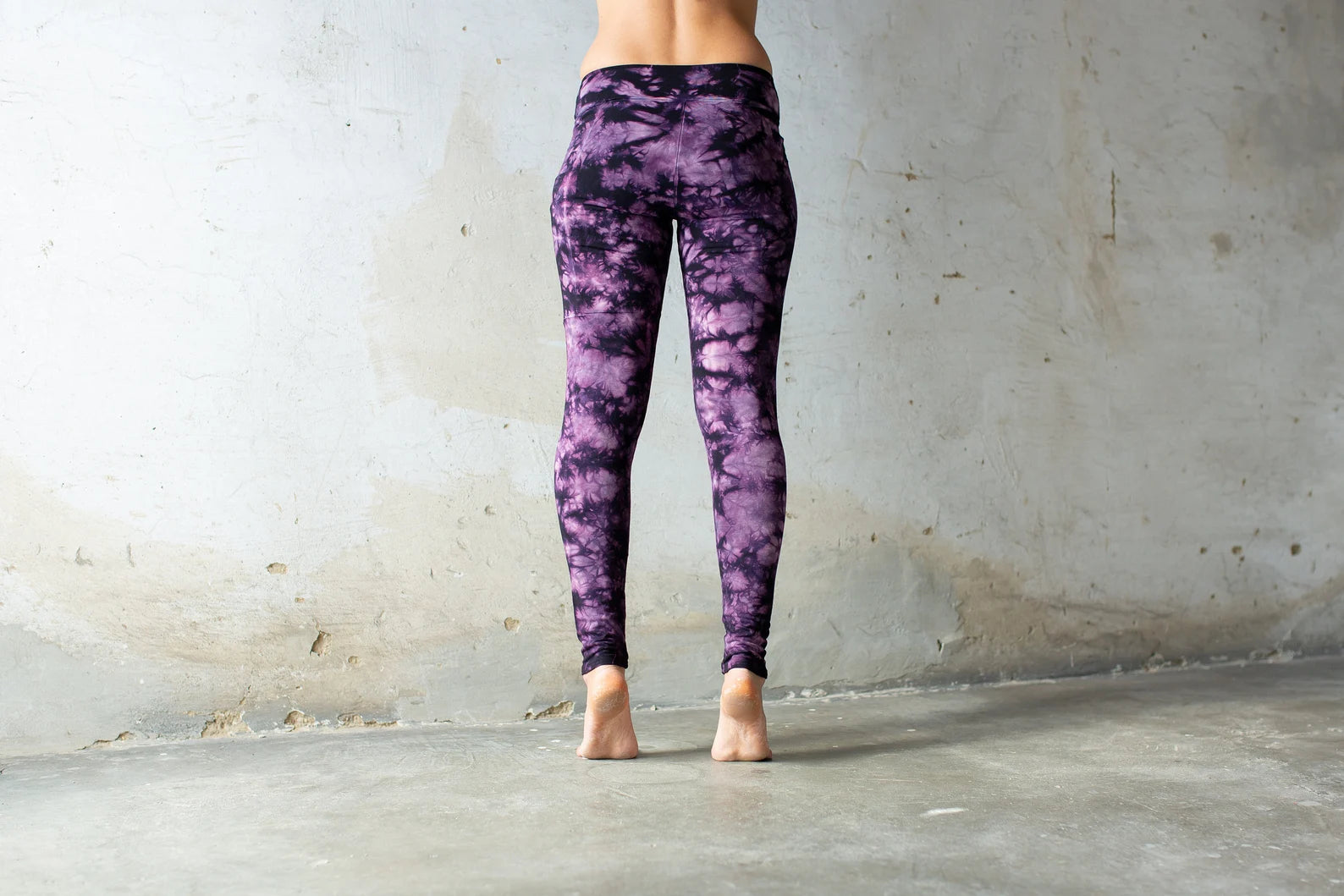 Purple Floral Pattern Stretchy Leggings