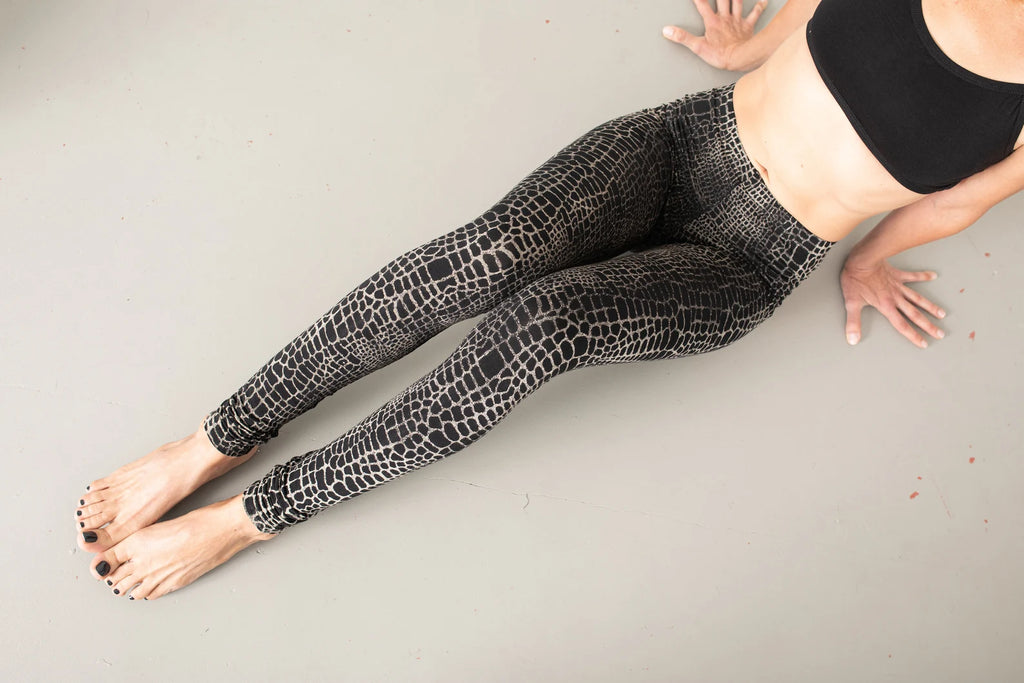 Aligator Pattern Stretchy Leggings